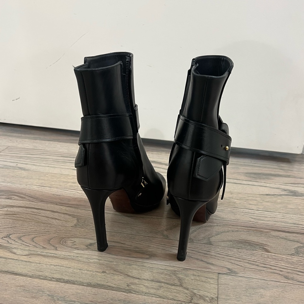 Louis Vuitton Leather Ankle Boots